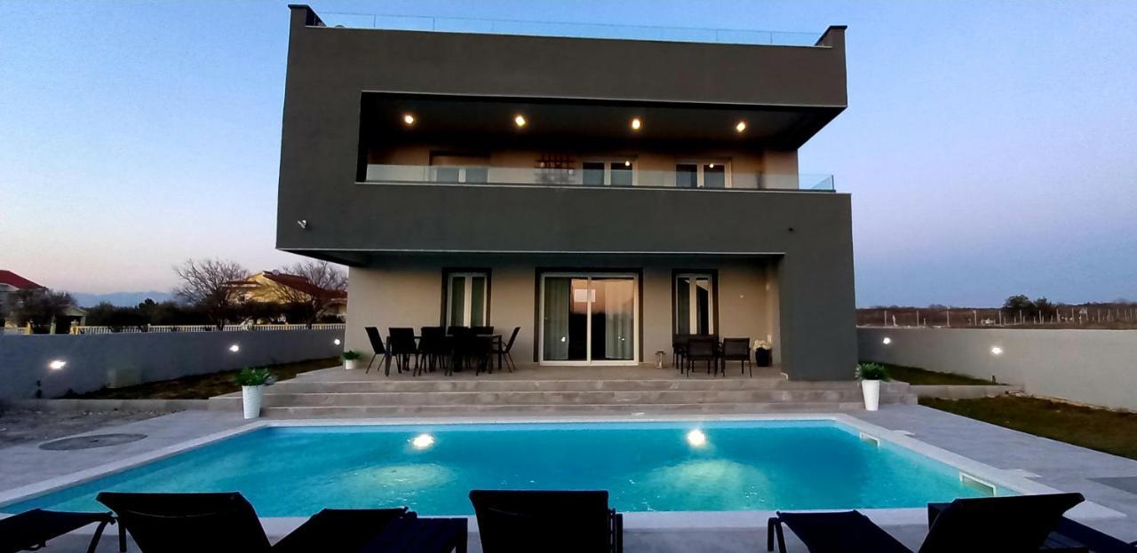 Villa Tia With Heated Pool & Jacuzzi Murvica  ภายนอก รูปภาพ