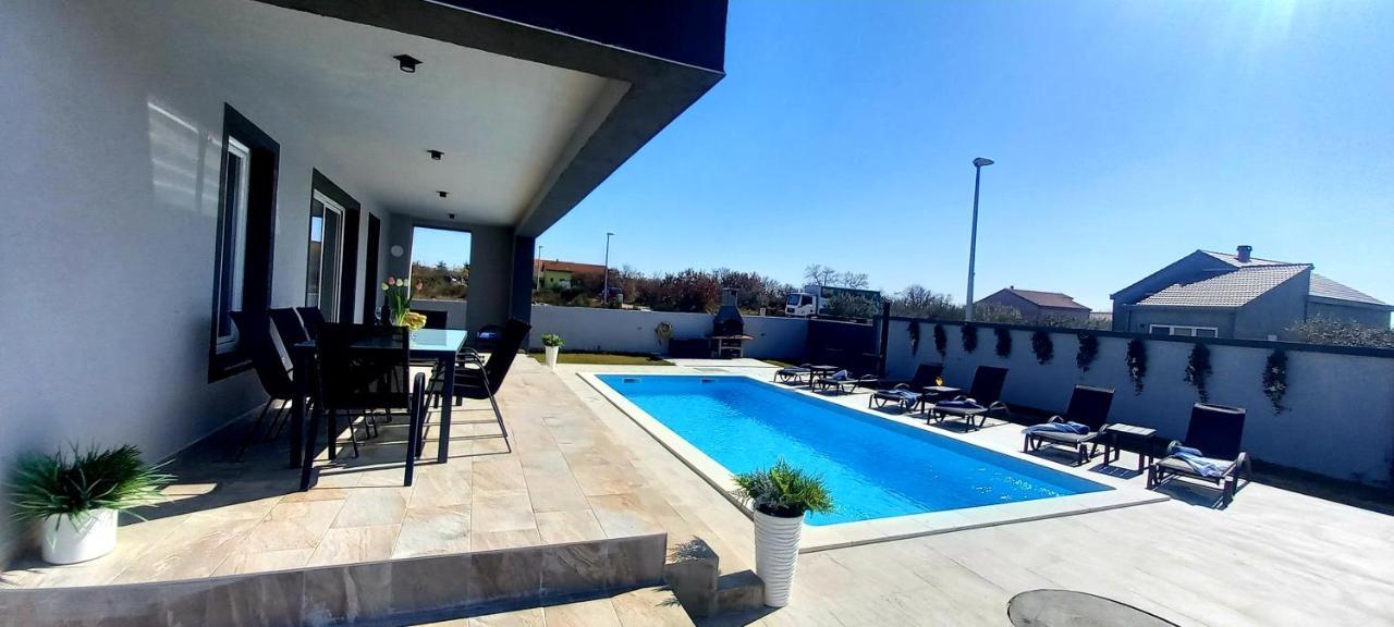 Villa Tia With Heated Pool & Jacuzzi Murvica  ภายนอก รูปภาพ